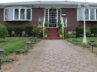 22211 100th Rd, Queens Village, NY 11429