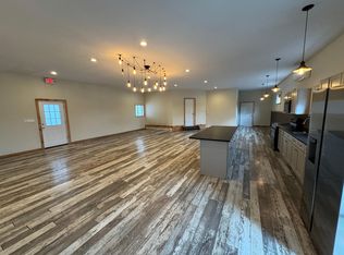 120 Sans Dr APT 5, Henryville, PA 18332