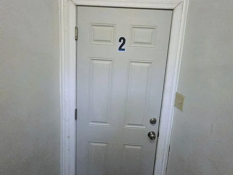 924 W Washington St — Photo 15