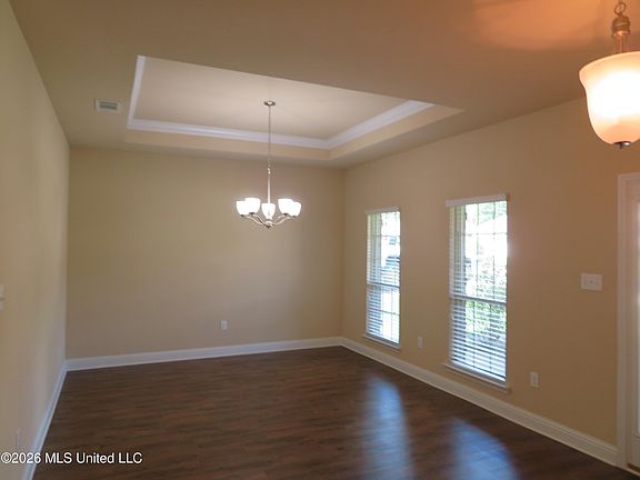 4th image of 11571 Caroline Ct