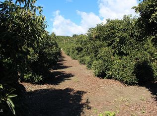 13922 Foothill Rd, Santa Paula, CA 93060