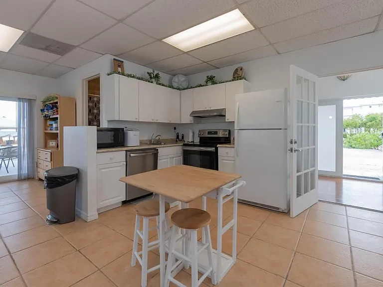 601 Cuda Ln — Photo 52