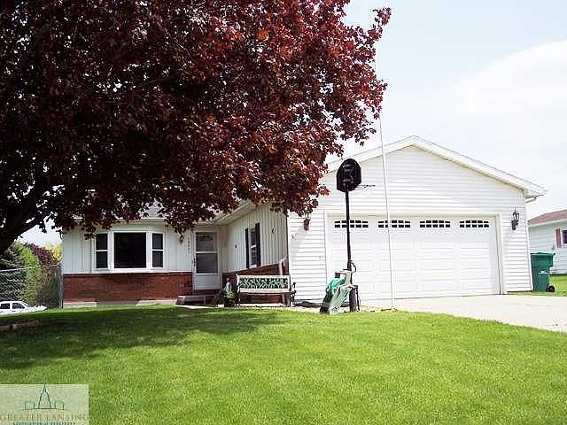1st image of 15021 Glencrest Dr