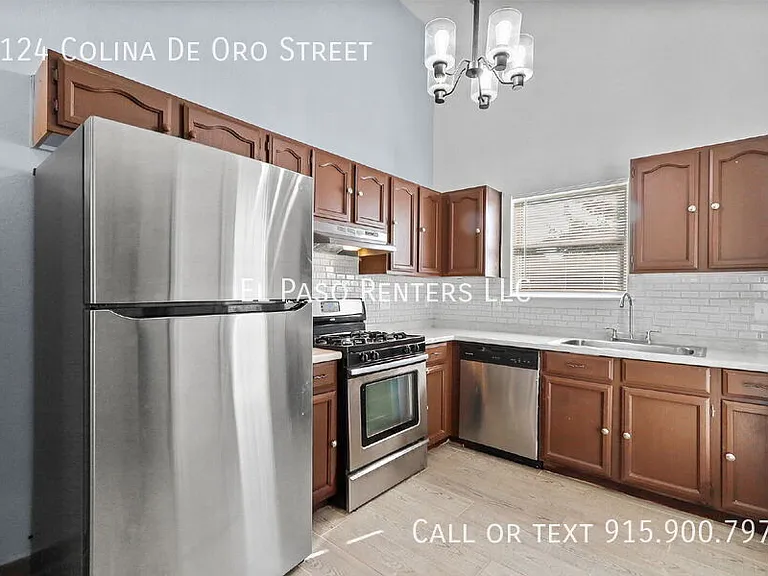 1124 Colina De Oro St — Photo 10