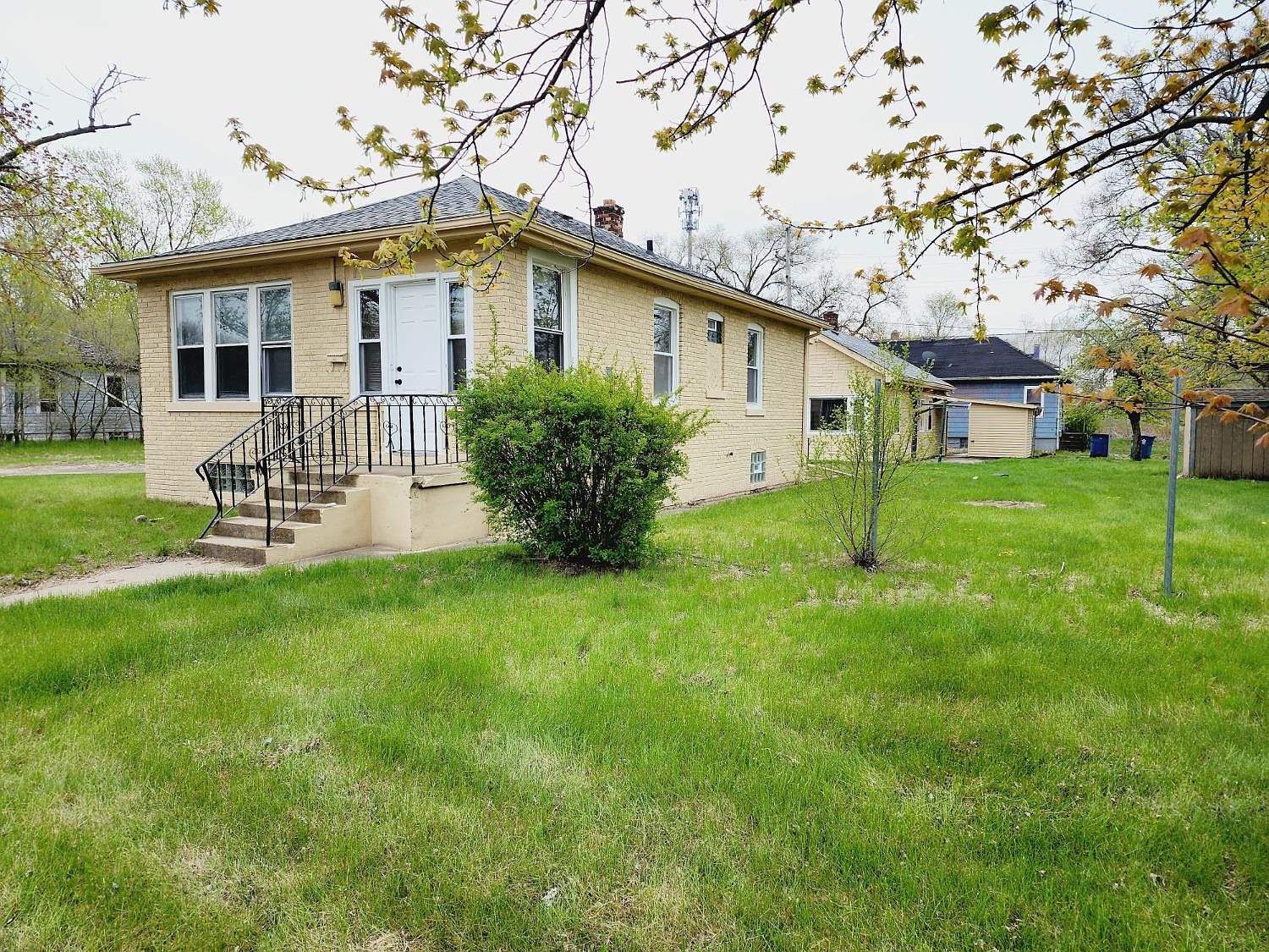 105 E 39th Ave, Gary, IN 46409 MLS 531353 Zillow
