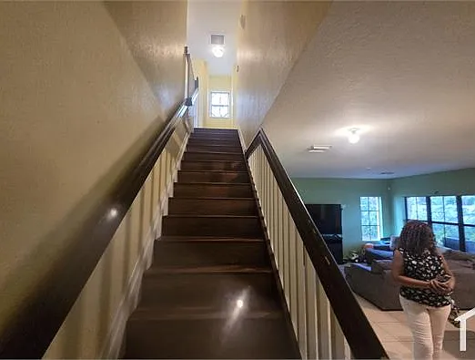 4781 Grand Cypress Cir N — Photo 8