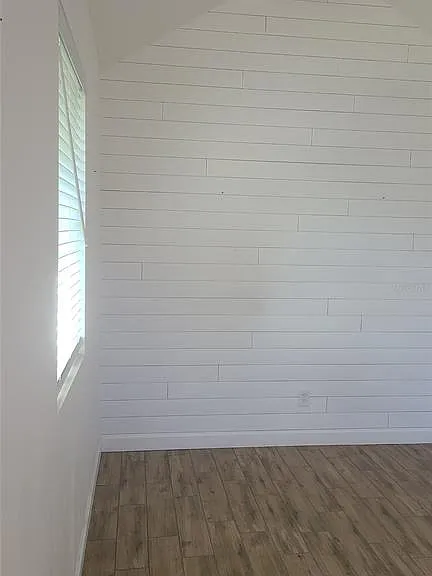 1703 E 29th Ave — Photo 28