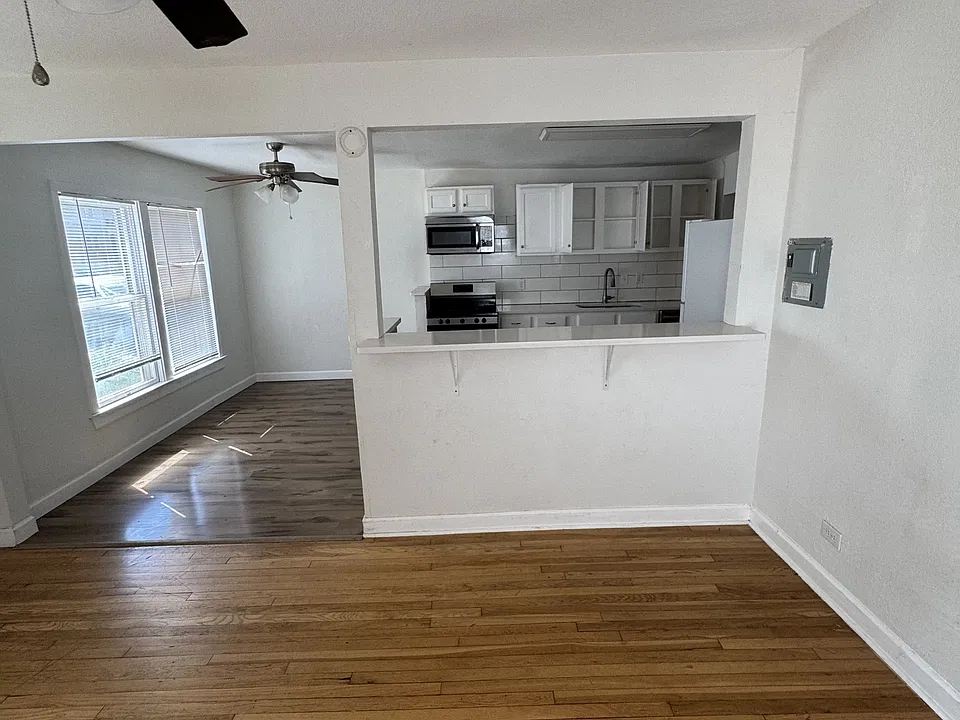 251 Claremont Ave