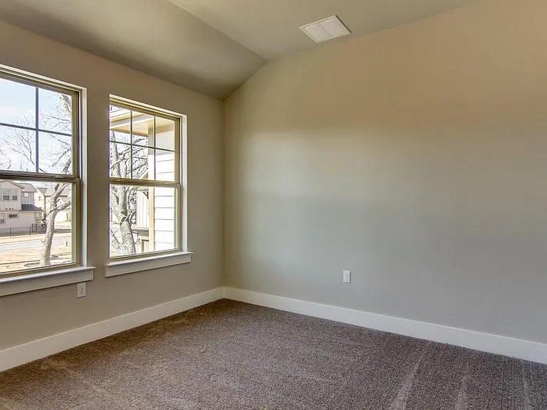 9503 McKnight Loop — Photo 27