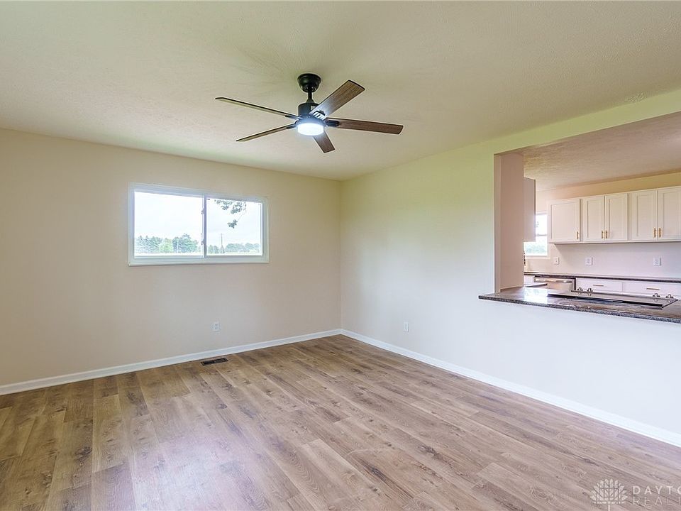 1327 Victory Rd, Springfield, OH 45504 Zillow