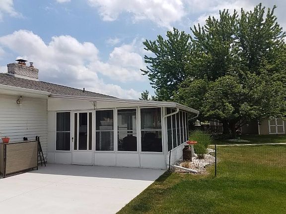3rd image of 4114 Shannon Pl