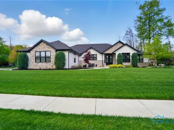 8440 E Woodland Trl, Findlay, OH 45840