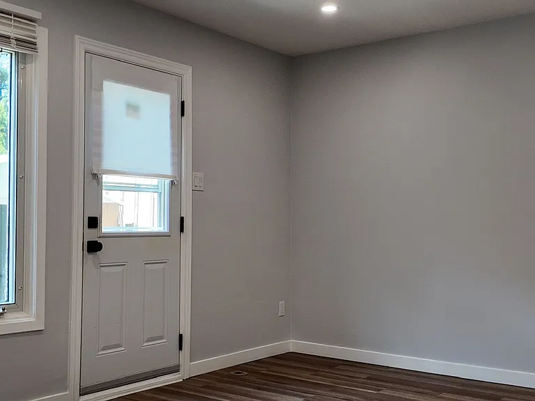 166 Southdale Rd W #58 — Photo 8