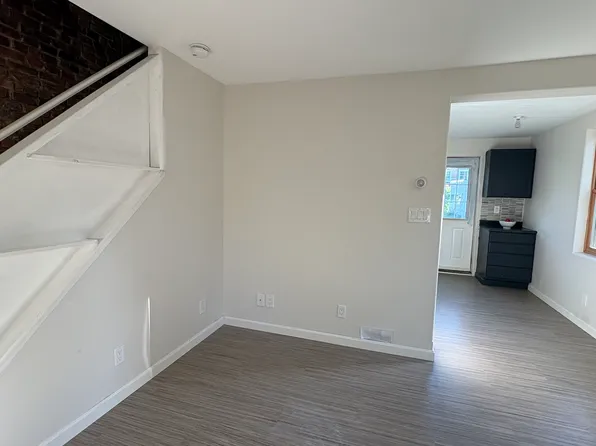 89 Crescent Way, Portsmouth, NH 03801