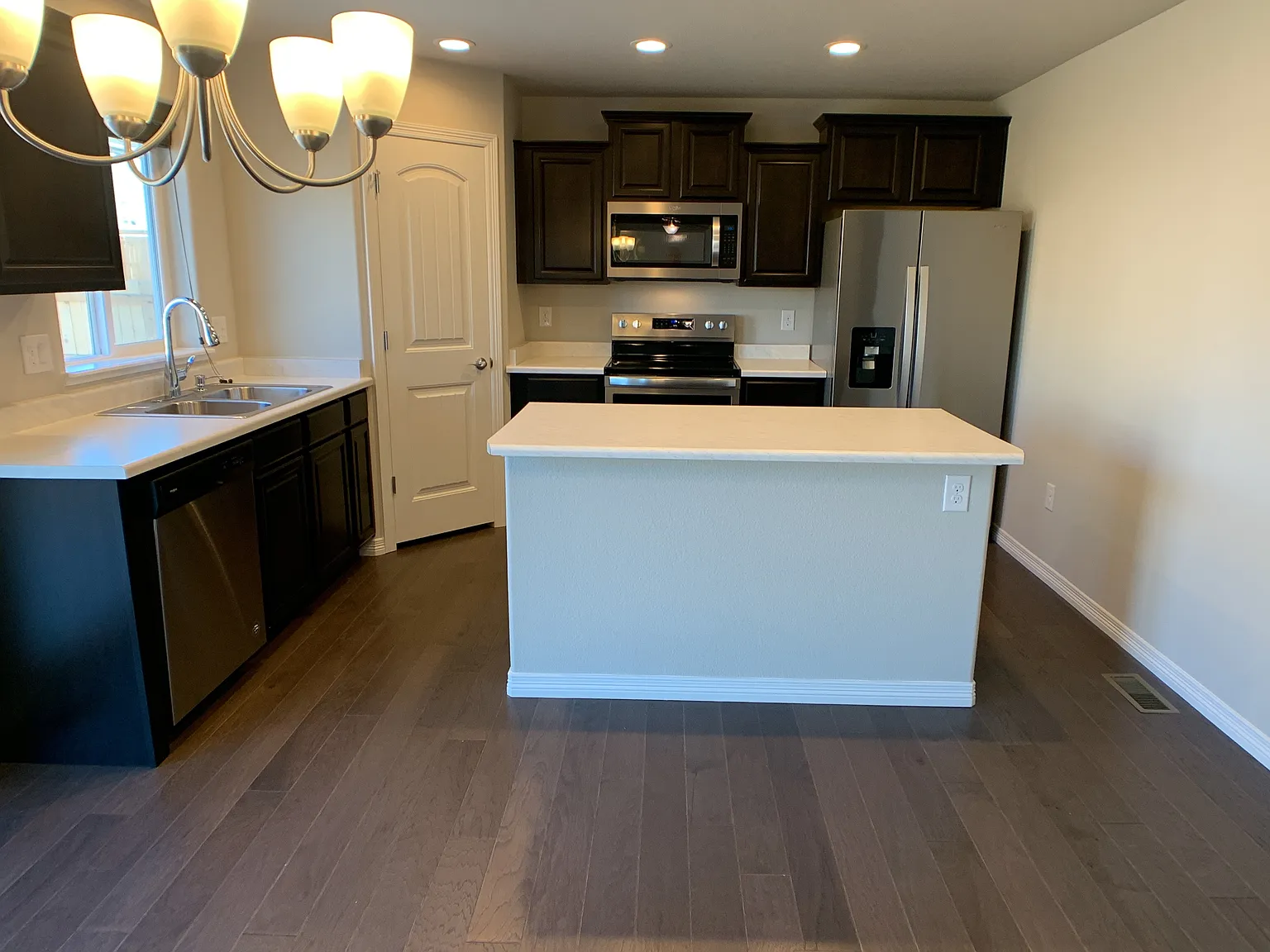 10898 Saco Drive — Photo 4