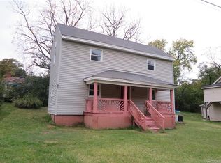 116 Carolina Ave, Bessemer City, NC 28016