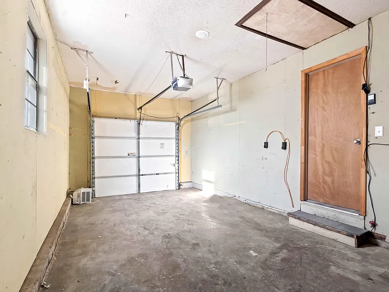16309 S Queen Ridge Dr — Photo 29