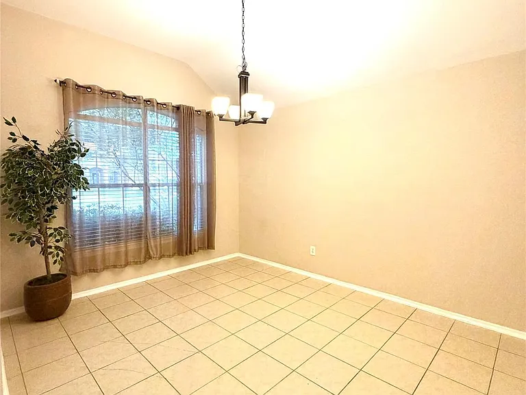 16606 Cold Harbor Ln — Photo 6