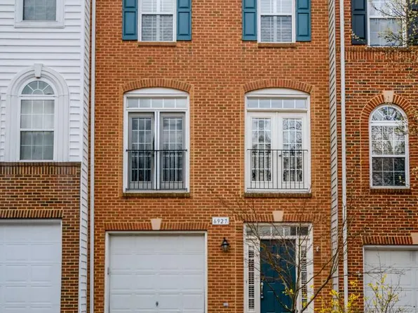6927 Rolling Creek Way, Alexandria, VA 22315