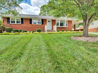 824 Peyton St, Roanoke, VA 24019