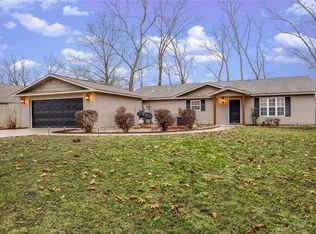 2312 Andrew Ct, Little Flock, AR 72756