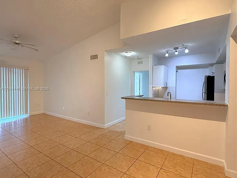 2200 E Preserve Way #301 — Photo 5