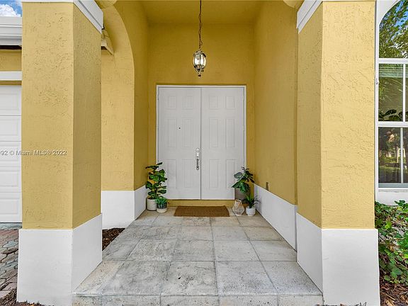 4th image of 9108 SW 161st Ter