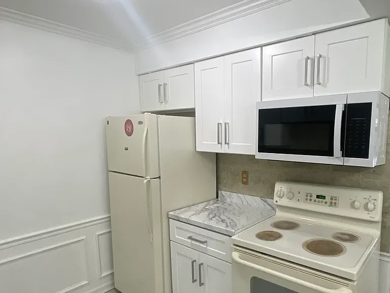 43284 Mound Rd #27 — Photo 5