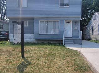 568 E Dallas Ave, Madison Heights, MI 48071