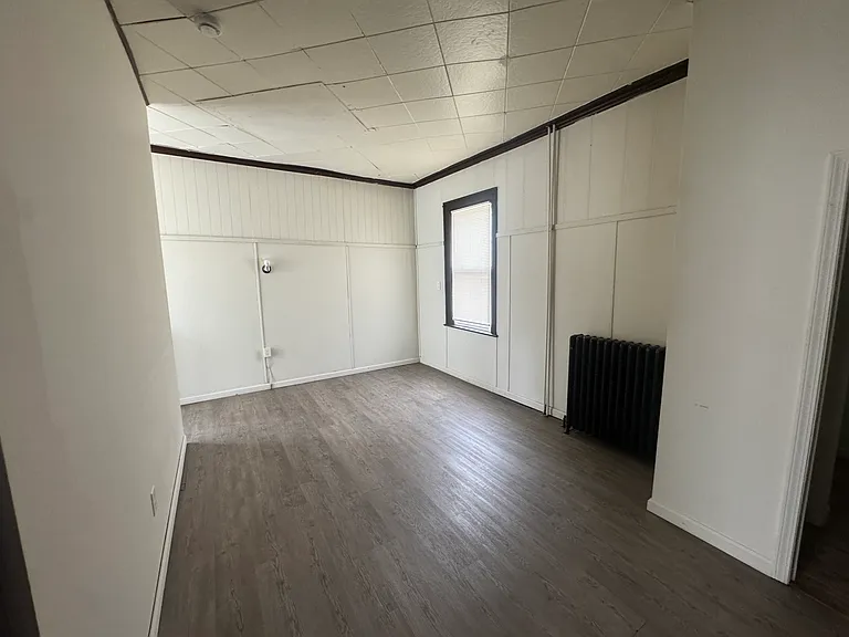 910 Oliver St #5 — Photo 8