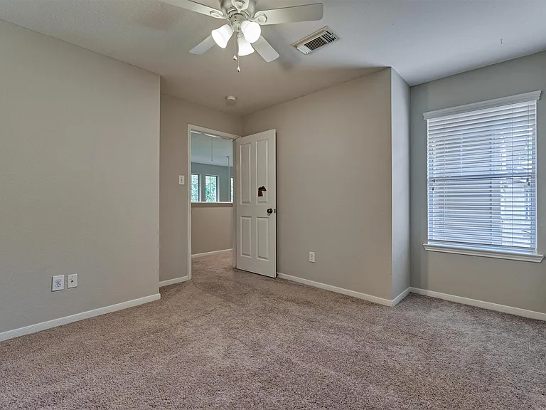 83 Woodlily Pl — Photo 24
