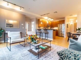 24 Bay State Rd UNIT 18, Cambridge, MA 02138