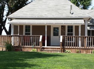 128 Shugart St, Beatrice, NE 68310