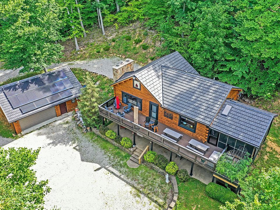1st image of 8991 Ella St