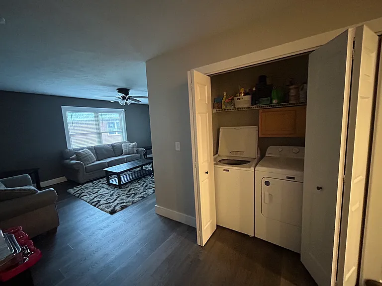 510 Oakleaf Ct — Photo 4