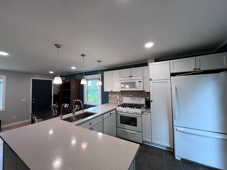 3505 Prairie Ave — Photo 6