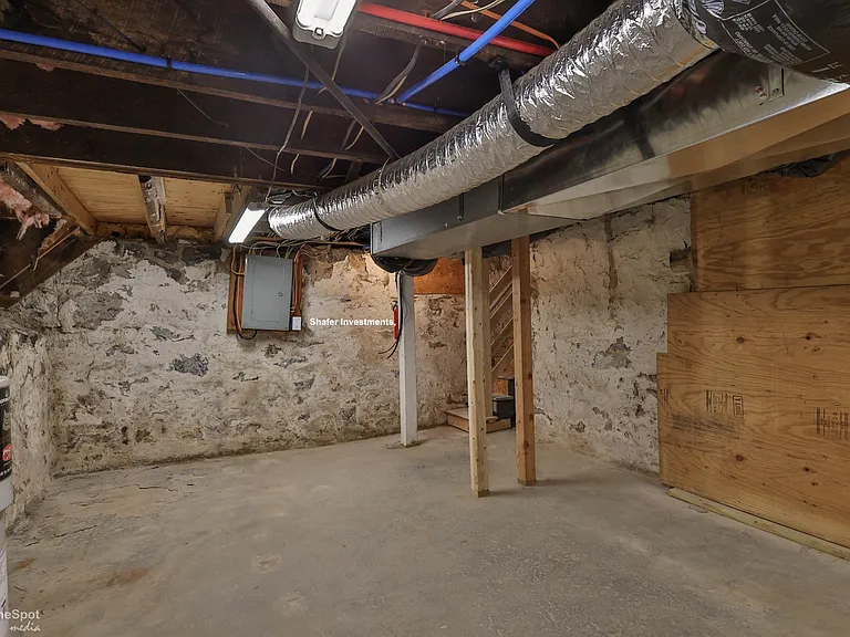 517 Schaffer St — Photo 20