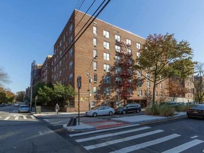 41-07 Bowne Street #1L, Flushing, NY, 11355