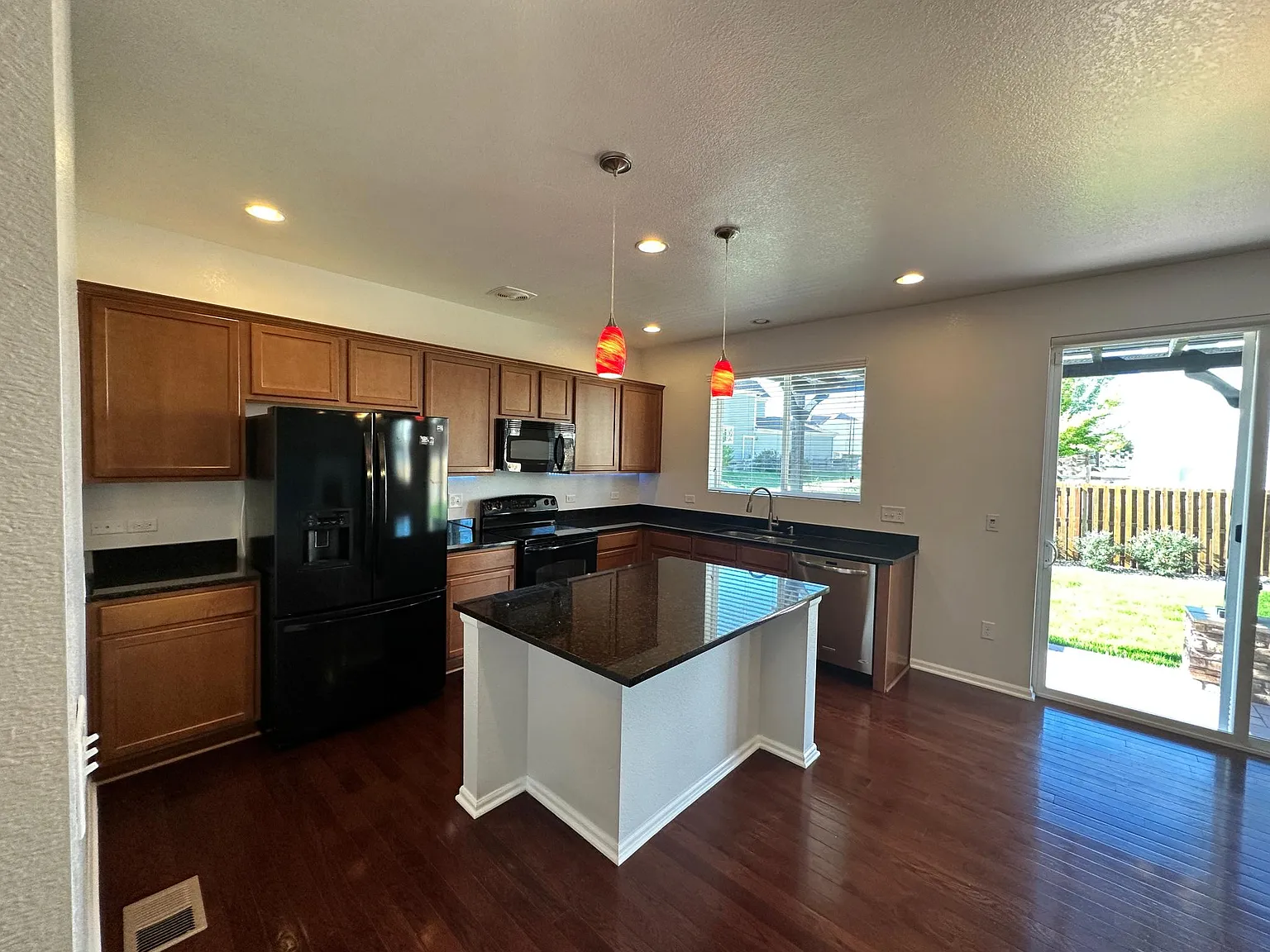11387 S Trailmaster Cir — Photo 4