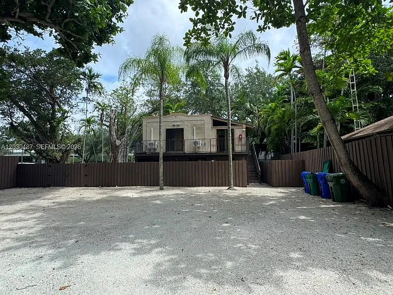 2107 Secoffee St #3 — Photo 6