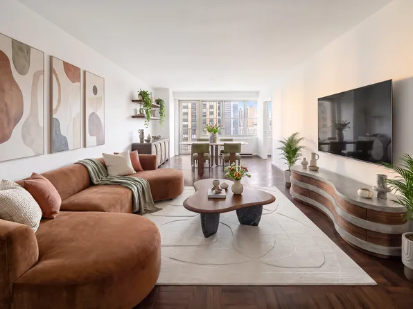 185 East 85th Street image 1 of 10
