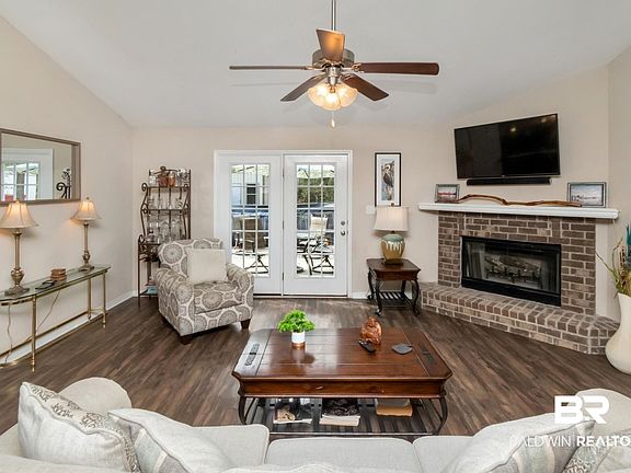 2nd image of 11528 Mockingbird Ln