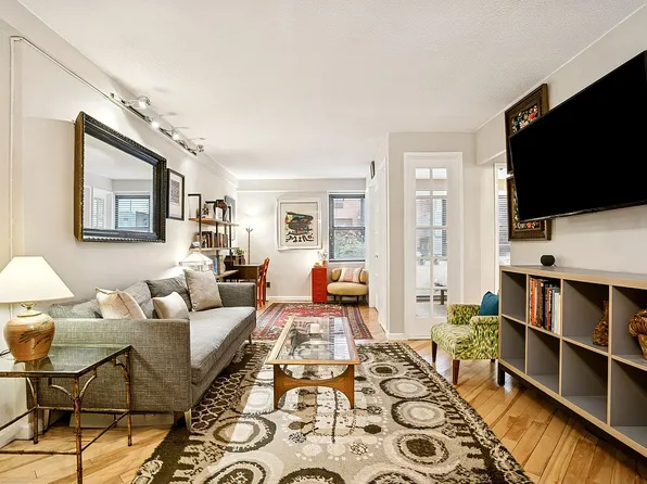 132 E 35th St #2A, New York, NY 10016