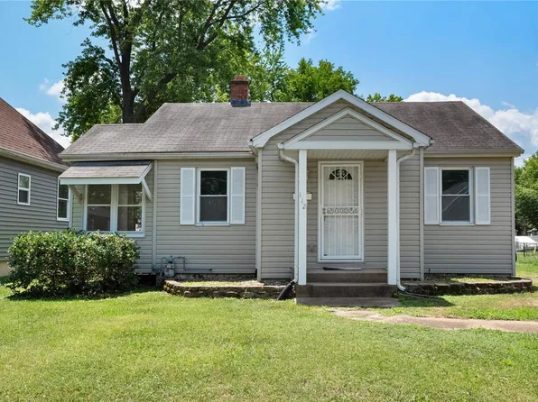 112 S 35th St, Belleville, IL 62226