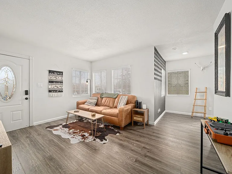 783 El Centro Ave — Photo 27