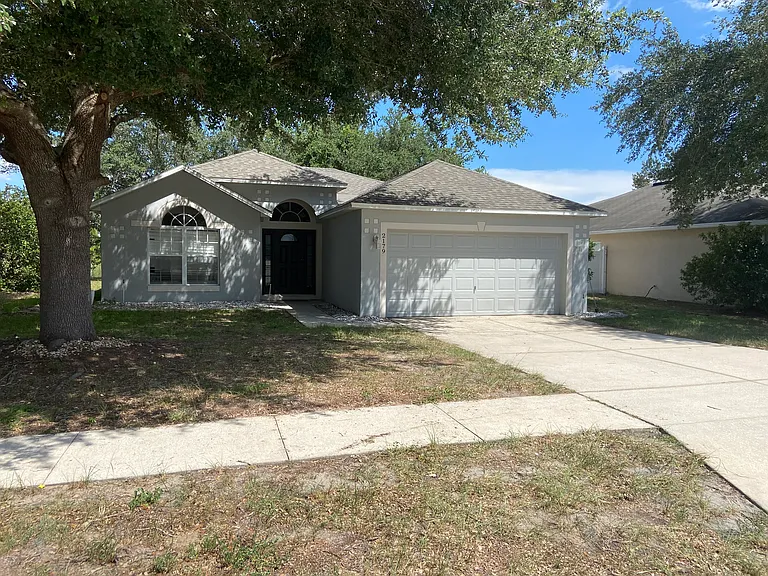 2179 Tealwood Cir — Photo 15