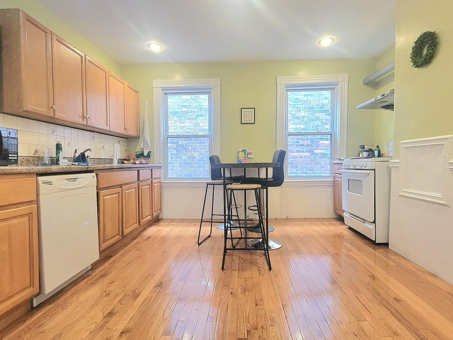 Aspinwall Avenue, Brookline — Photo 4
