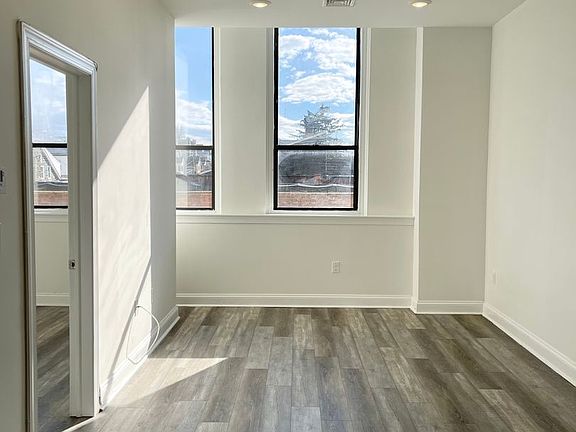 5th image of 6800 Market St #414