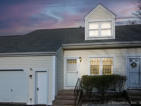448 Dowd Avenue #448, Canton, CT 06019