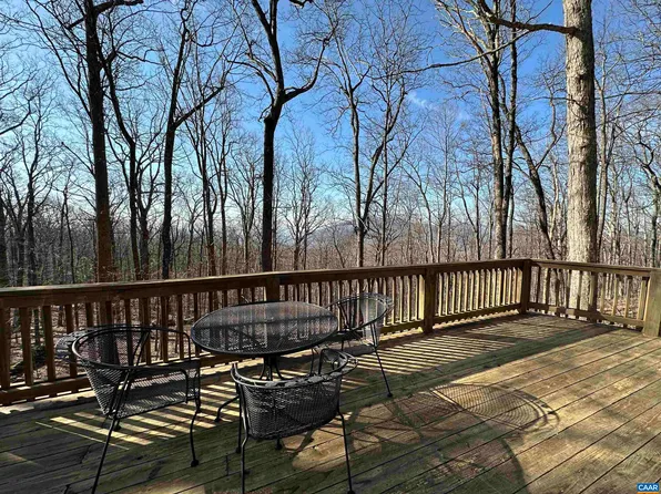 145 Firtree Dr, Wintergreen Resort, VA 22967